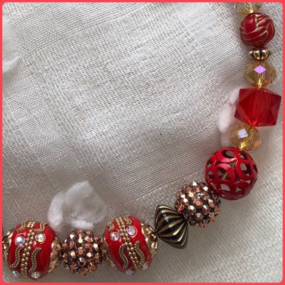 Festive Choker - Picture 9 of 10